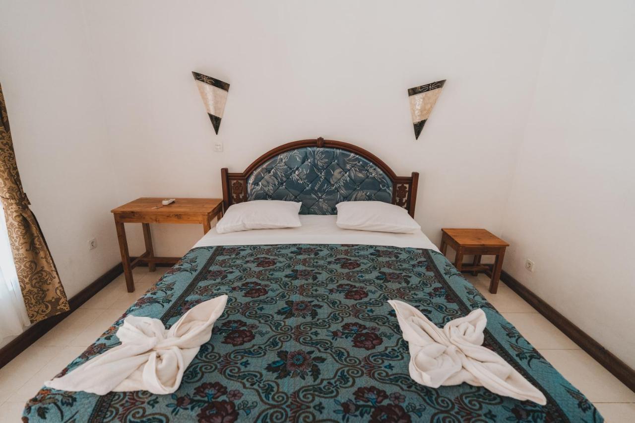 Mong Bungalows Kuta  Ngoại thất bức ảnh