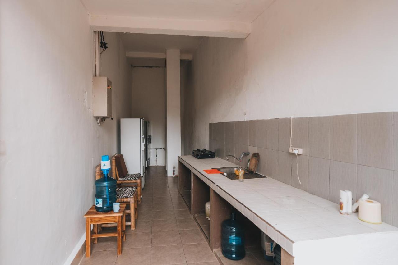 Mong Bungalows Kuta  Ngoại thất bức ảnh