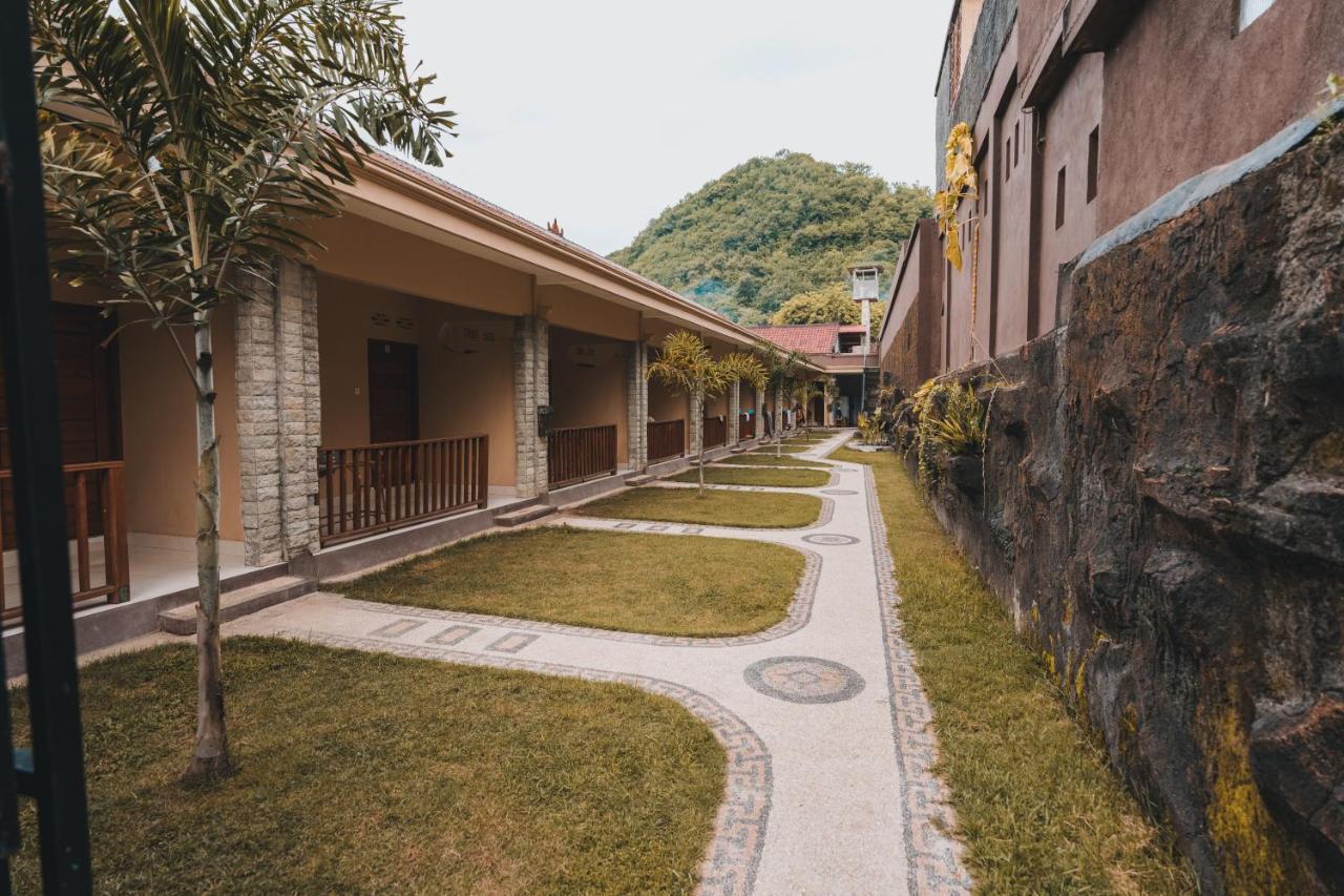 Mong Bungalows Kuta  Ngoại thất bức ảnh